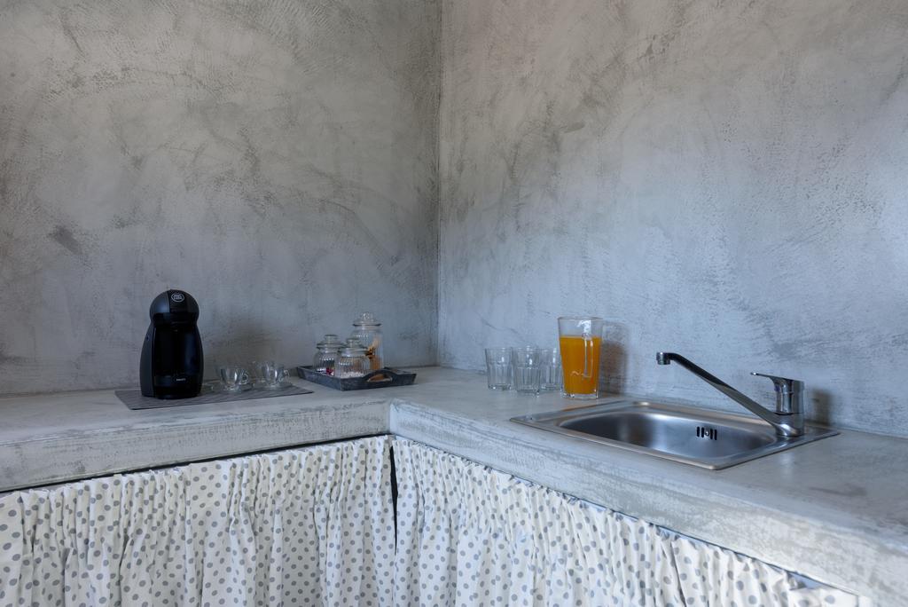 Andromaches - By Senses Collection Guest House Pyrgos Kallistis Bagian luar foto